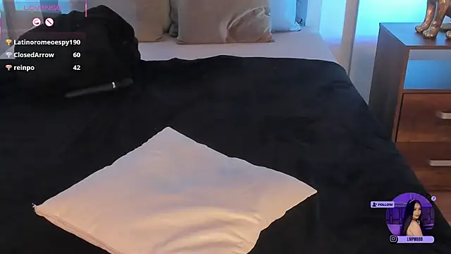 Katte Hood11 online show from 03.08.25