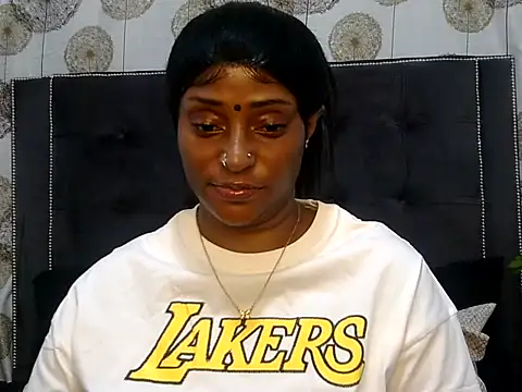 Snapshot of 922Ocean chatting on 10.15.25 922Ocean online show from 10.15.25