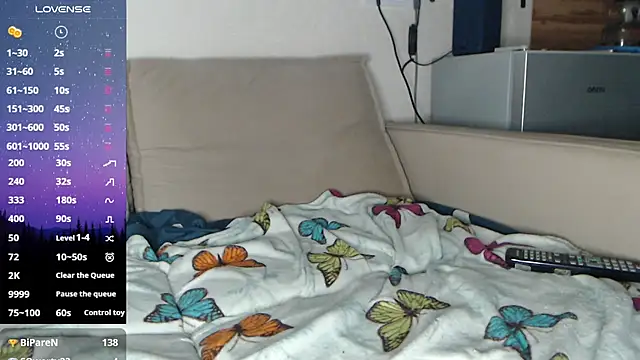 -LauraGold- online show from 02.21.25