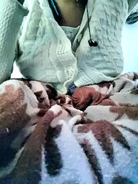 lovelyruhi online show from 12.12.24