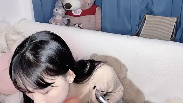 Lili-2 online show from 11.19.25