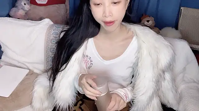 Lili-2 online show from 01.14.26