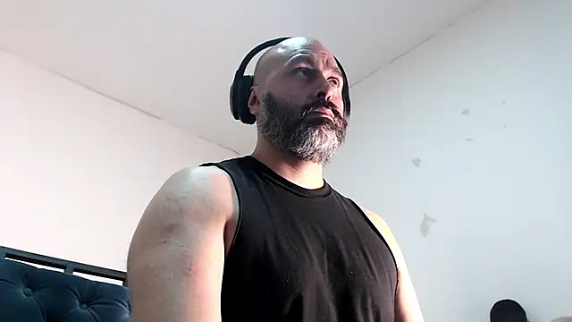 Gabriel Harmant online show from 01.04.25