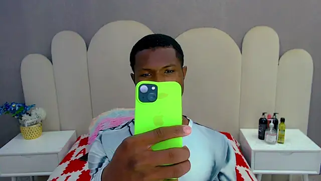 Snapshot of joel_blackcock chatting on 11.04.25 joel blackcock online show from 11.04.25