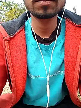 Snapshot of Piyush_2024 chatting on 01.15.25 Piyush 2024 online show from 01.15.25