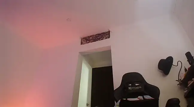 Madame Shein  online show from 02.19.25