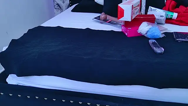 Derieri D online show from 02.06.26