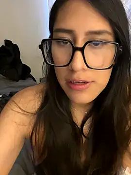 AleFantasy0001 online show from 10.22.25