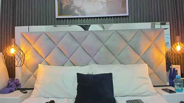 Snapshot of Emma_Payton chatting on 10.06.25 Emma Payton online show from 10.06.25