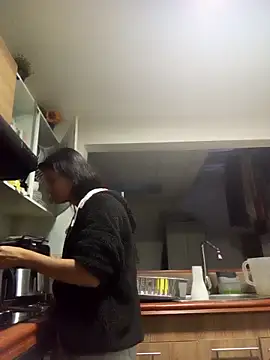 Snapshot of Emma_Payton chatting on 10.20.25 Emma Payton online show from 10.20.25