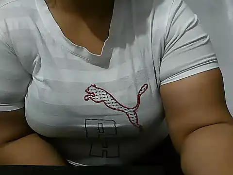 Queen of boobs01 online show from 01.17.25