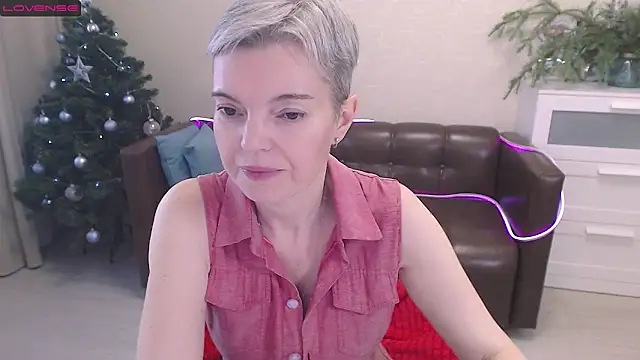 Cutie Erikaa1 online show from 12.15.24