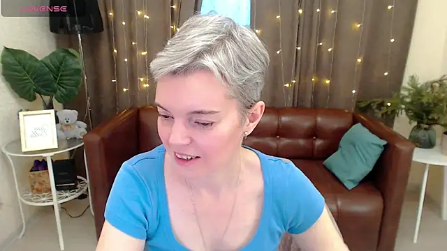 Cutie Erikaa1 online show from 12.27.24
