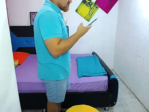 pitbullveryhot online show from 12.05.24