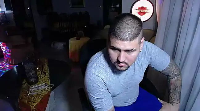 pitbullveryhot online show from 02.26.25