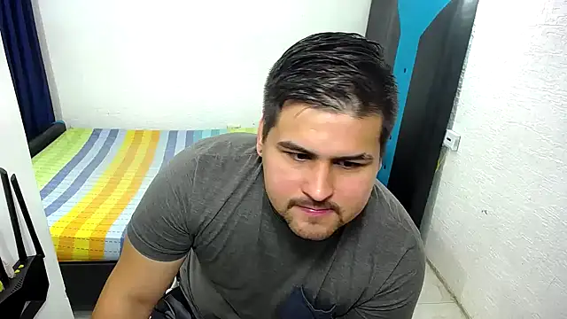 pitbullveryhot online show from 11.02.25