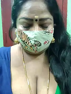 Snapshot of maniisha chatting on 12.02.24 maniisha online show from 12.02.24