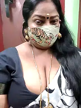 Snapshot of maniisha chatting on 12.09.24 maniisha online show from 12.09.24