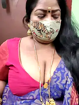 Snapshot of maniisha chatting on 12.12.24 maniisha online show from 12.12.24