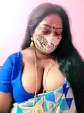 Snapshot of maniisha chatting on 01.09.25 maniisha online show from 01.09.25