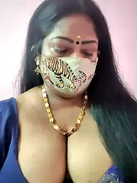 Snapshot of maniisha chatting on 01.12.25 maniisha online show from 01.12.25