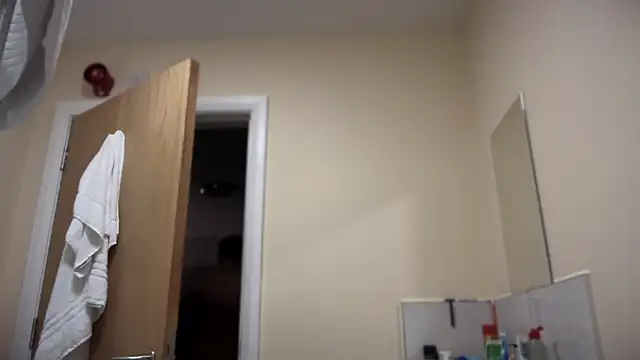 TowaFreespirit online show from 02.17.25