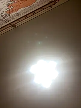 Snapshot of Janet_Welder chatting on 10.02.25 Janet Welder online show from 10.02.25