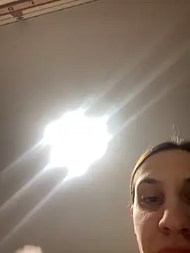 Snapshot of Janet_Welder chatting on 10.16.25 Janet Welder online show from 10.16.25