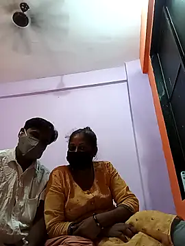 cutecouple 9 online show from 09.13.25