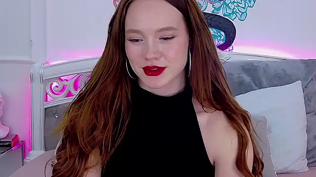 Snapshot of JiaLiss chatting on 12.25.24 JiaLiss online show from 12.25.24