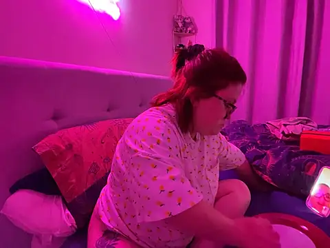 Tallulah-mae-xoxox online show from 02.01.25