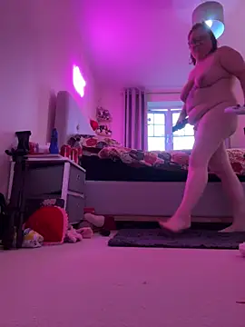 Tallulah-mae-xoxox online show from 02.08.25