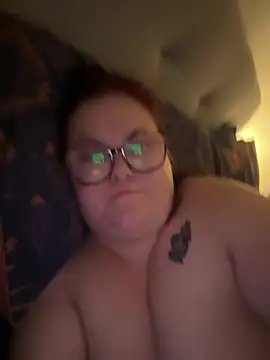 Tallulah-mae-xoxox online show from 02.25.25