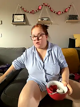 Tallulah-mae-xoxox online show from 09.11.25