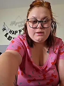 Tallulah-mae-xoxox online show from 10.26.25