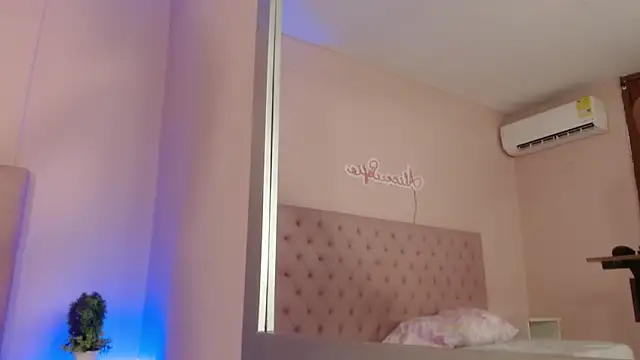 alice sofia online show from 10.07.25