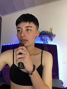 nico 18x online show from 01.08.25