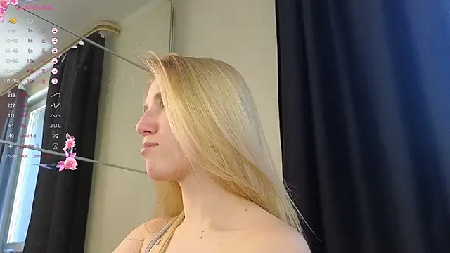 Snapshot of ArianaMur chatting on 02.21.25 ArianaMur online show from 02.21.25