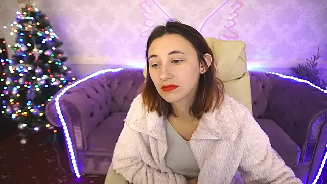 Snapshot of Roxy_Rayy chatting on 12.16.24 Roxy Rayy online show from 12.16.24