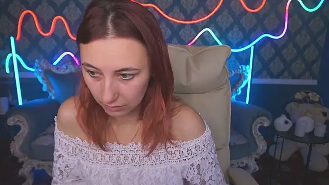 Snapshot of Roxy_Rayy chatting on 09.29.25 Roxy Rayy online show from 09.29.25