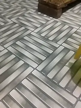 Snapshot of RADHAHO chatting on 10.13.25 RADHAHO online show from 10.13.25