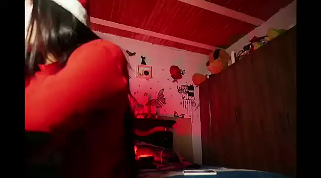 missycanoo online show from 12.12.24