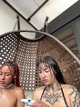 Annie LS online show from 12.04.24