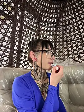 Annie LS online show from 12.07.24