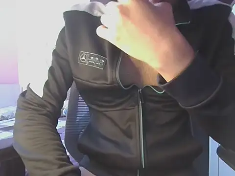 KissesBoyAD online show from 09.19.25