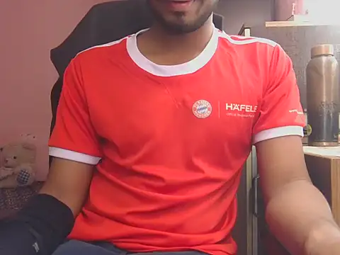 KissesBoyAD online show from 12.17.25