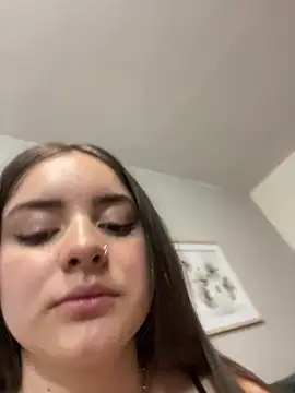 imlindapink online show from 01.14.25