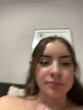 imlindapink online show from 01.24.25