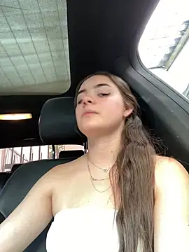 imlindapink online show from 02.04.25