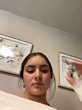 imlindapink online show from 02.05.25